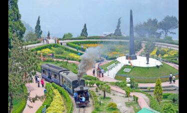 Darjeeling With Mirik